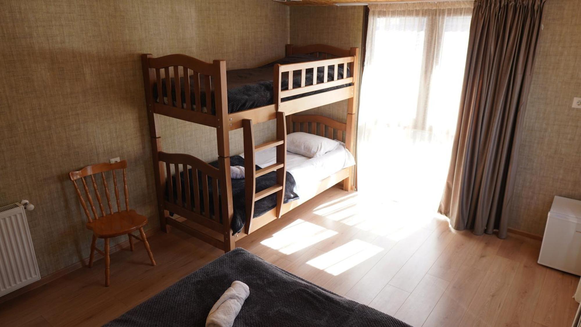 Archil And Nino Gigauri Guest House Kasbegi Buitenkant foto