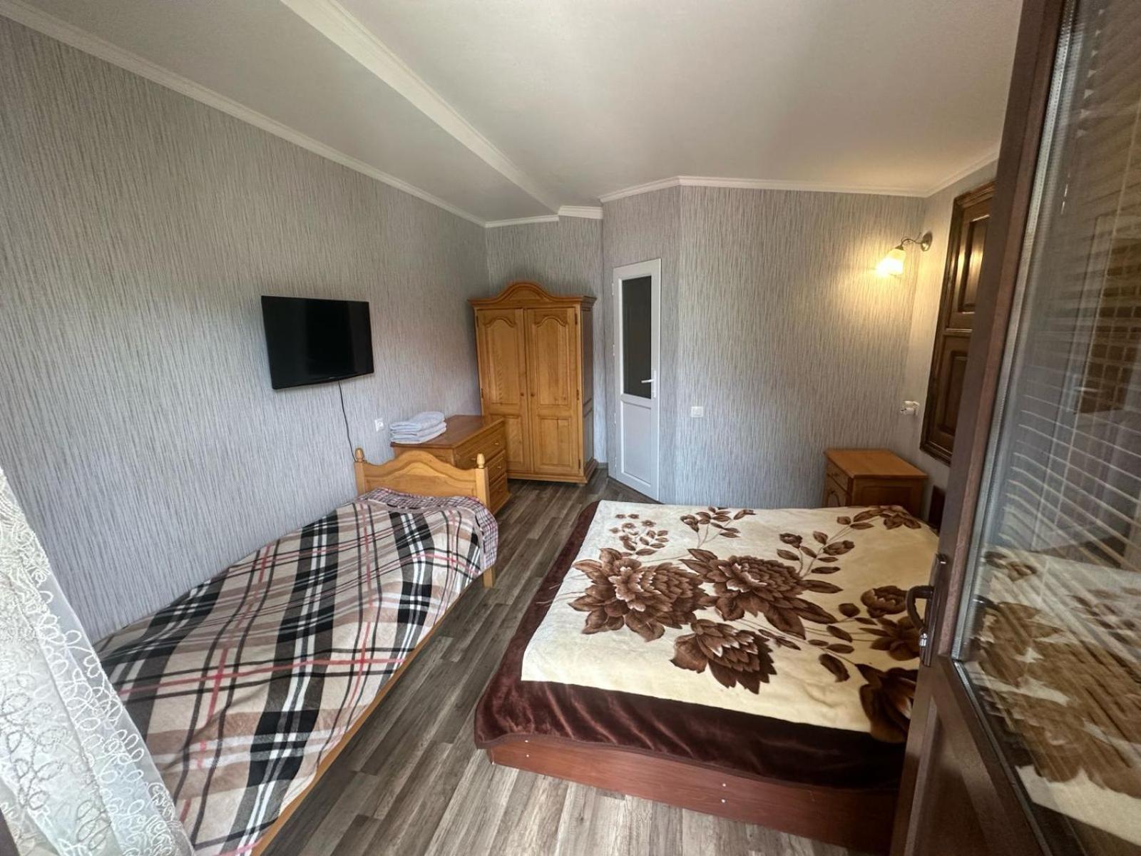 Archil And Nino Gigauri Guest House Kasbegi Buitenkant foto